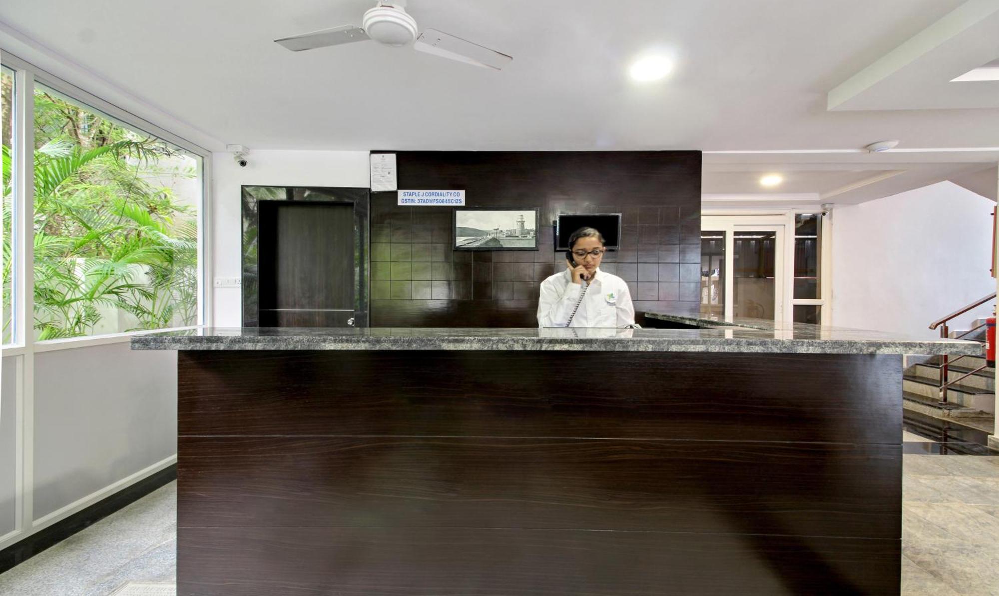 Hotel Treebo Trend Excella Visakhapatnam Zewnętrze zdjęcie
